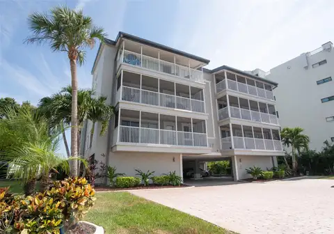 1477 PARK BEACH CIR #14 — home for sale